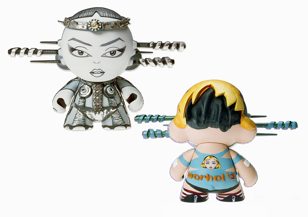 18 x 26 cm vinyl figure, modeling clay, acrylic, silver plate, silver thread, earring, nail, adjusting nut, stickers, chopsticks. #blondie, #popart #stordubine