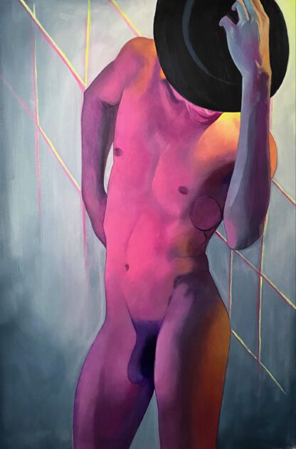 A nude man hiding his face with a black hat showing his naked body glowing in pink shades