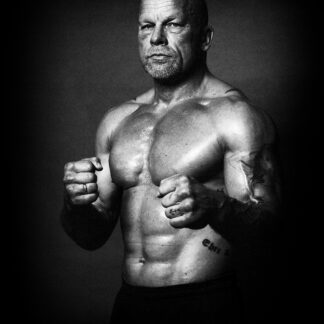 Boxer und Vollkontakt-Kampfsportler verkörpern eine archaische Maskulinität, die sich besonders in der Intensität ihres Blicks überträgt